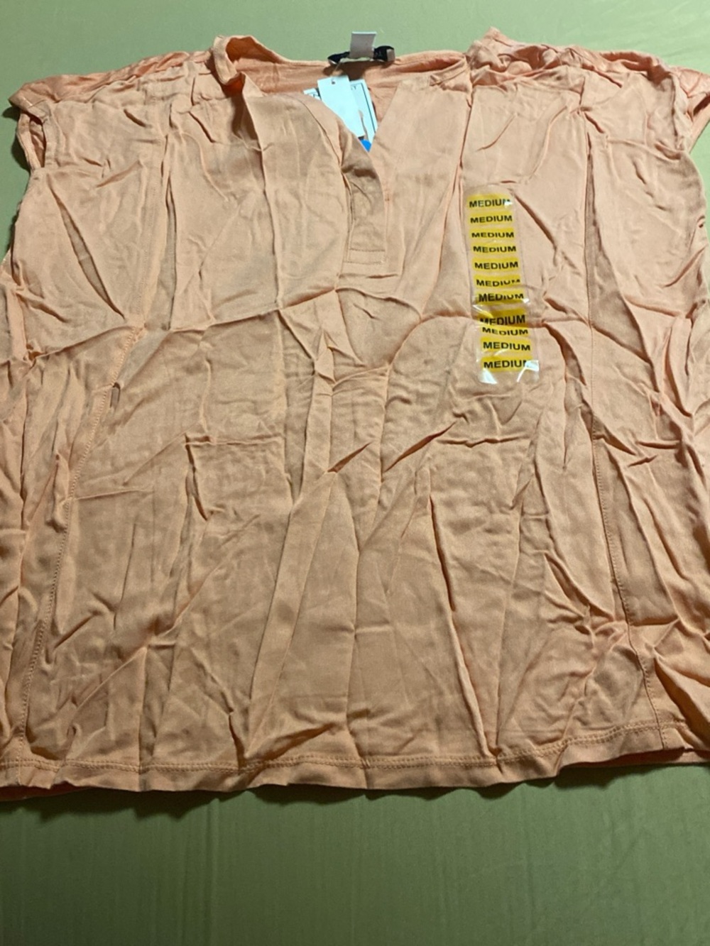 Nine West Peach Short Sleeve V-Neck Blouse